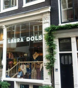 Amsterdam_Laura_Dols