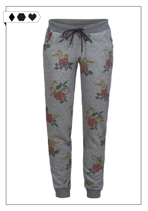 SLORIS_Armedangels_Kira_Roses_Jogger