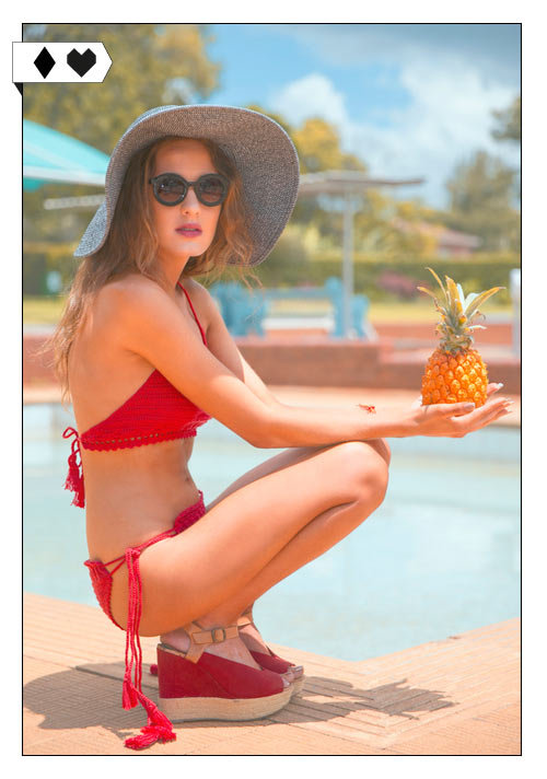 SLORIS_LAM_and_Co_bikini_rot_big