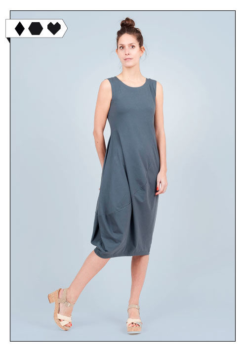 Kleid Fenja vom aachener Slow Fashion Label Lana auf Sloris, über den Loveco Onlineshop. Lana Dress Fenja