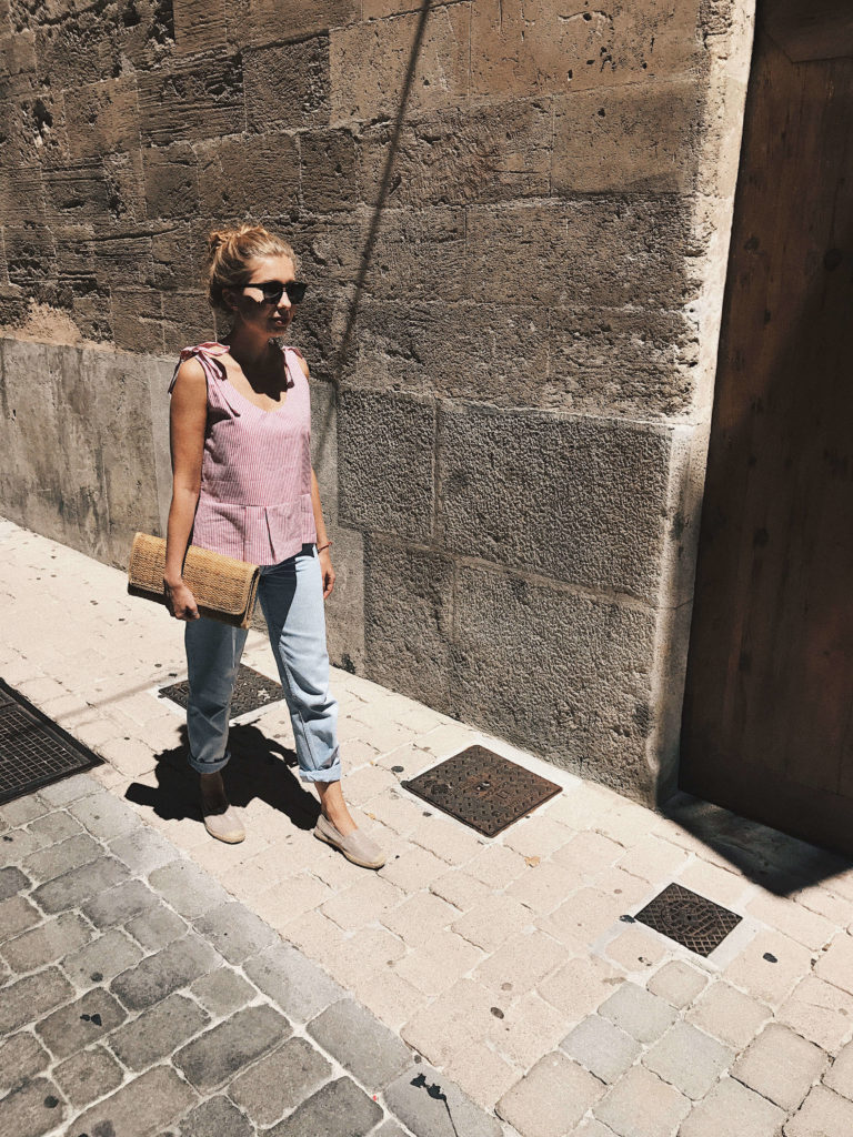 Magellana Plastikfreie Mode Fair Fashion Slow Sustainable Ethical Made in Germany Streifen Stripes Top Schleifen Handmade Magellana Plastikfreie Mode Fair Fashion Slow Sustainable Ethical Made in Germany Streifen Stripes Top Schleifen Handmade