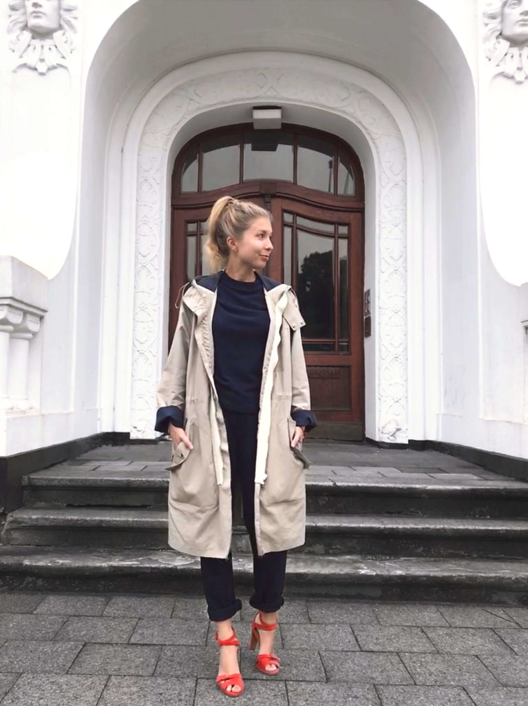 Maas Natur Fair Fashion Outfit Sloris Sweatshirt faire Mode nachhaltige Mode Look Herbst